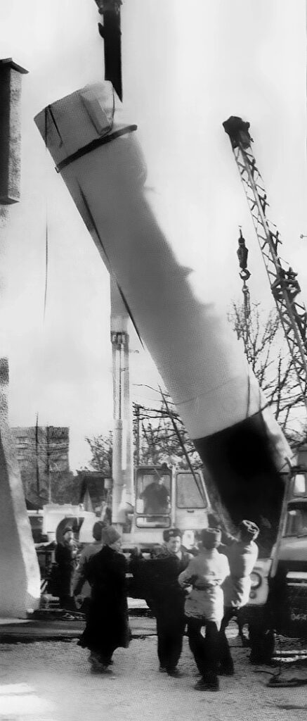 Музей Космонавтики в Житомирі 1987, монтаж ракет 2 Музей Космонавтики в Житомирі 1987, монтаж ракет