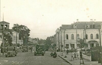 ZHytomyr Frantsuskye trofeyn e hruzovyky Einmarsch Frankreich Beute LKW in SHITOMIR 1941 h