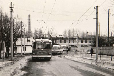 Тролейбусне депо Житомира 70-х 1 501792