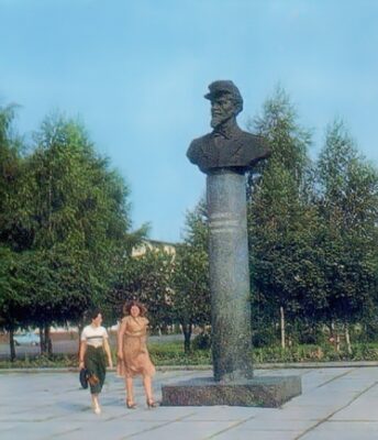 Фотографії Житомира 1982-1984 років 17 Фотографії Житомира 1983 Памятник Я. Домбровскому
